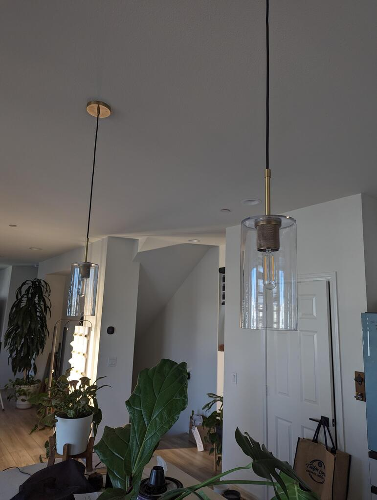 Ravelle Glass Pendant Light